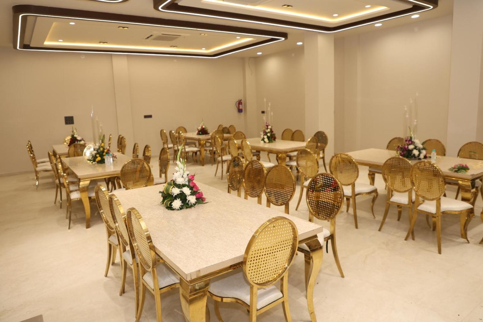 The Meera Hotel Ujjain Luaran gambar