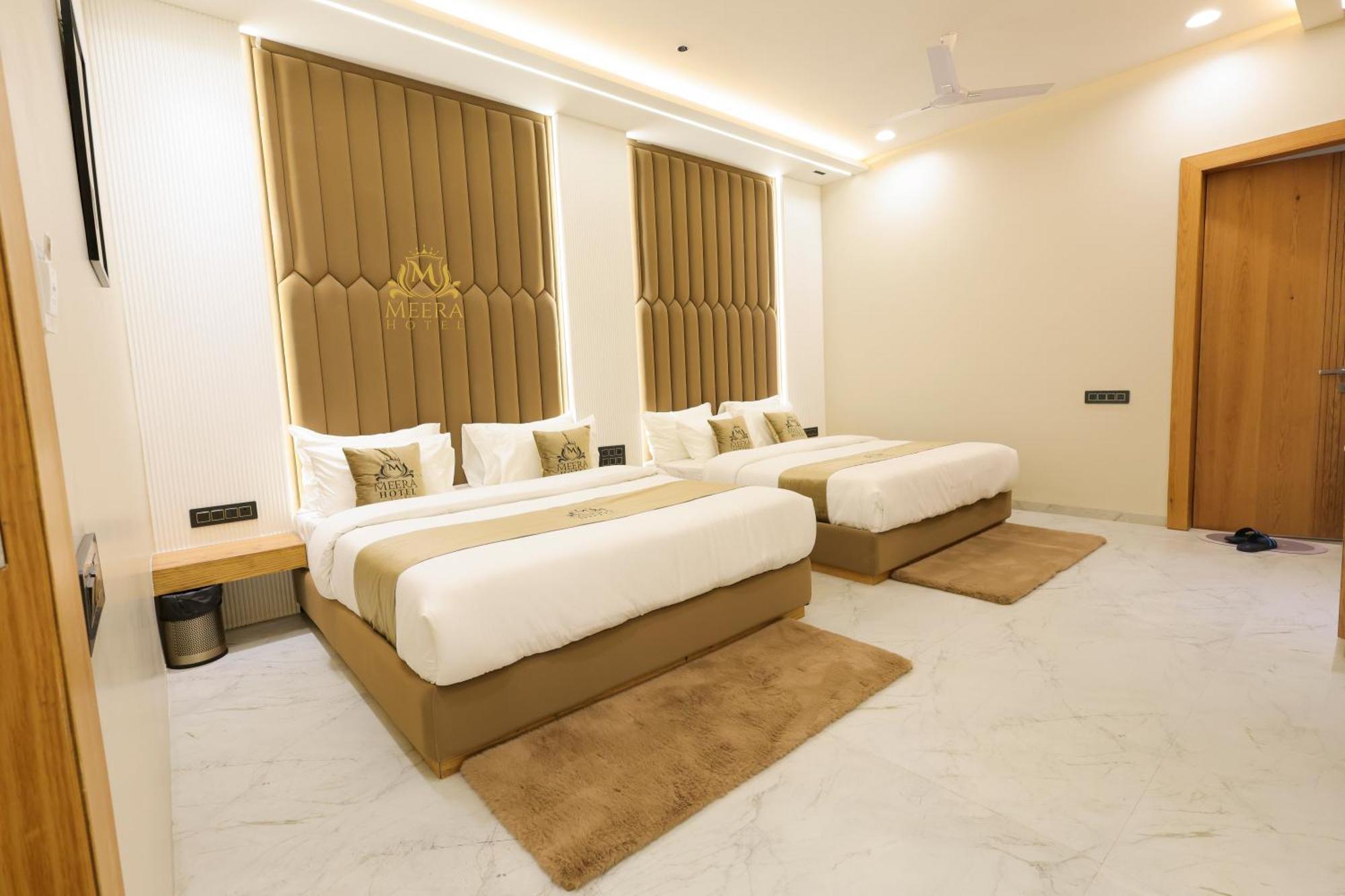 The Meera Hotel Ujjain Luaran gambar